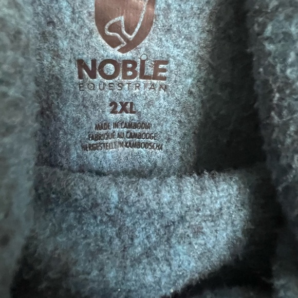 The Noble Equestrian Cozy Cowl - Picture 9 of 11